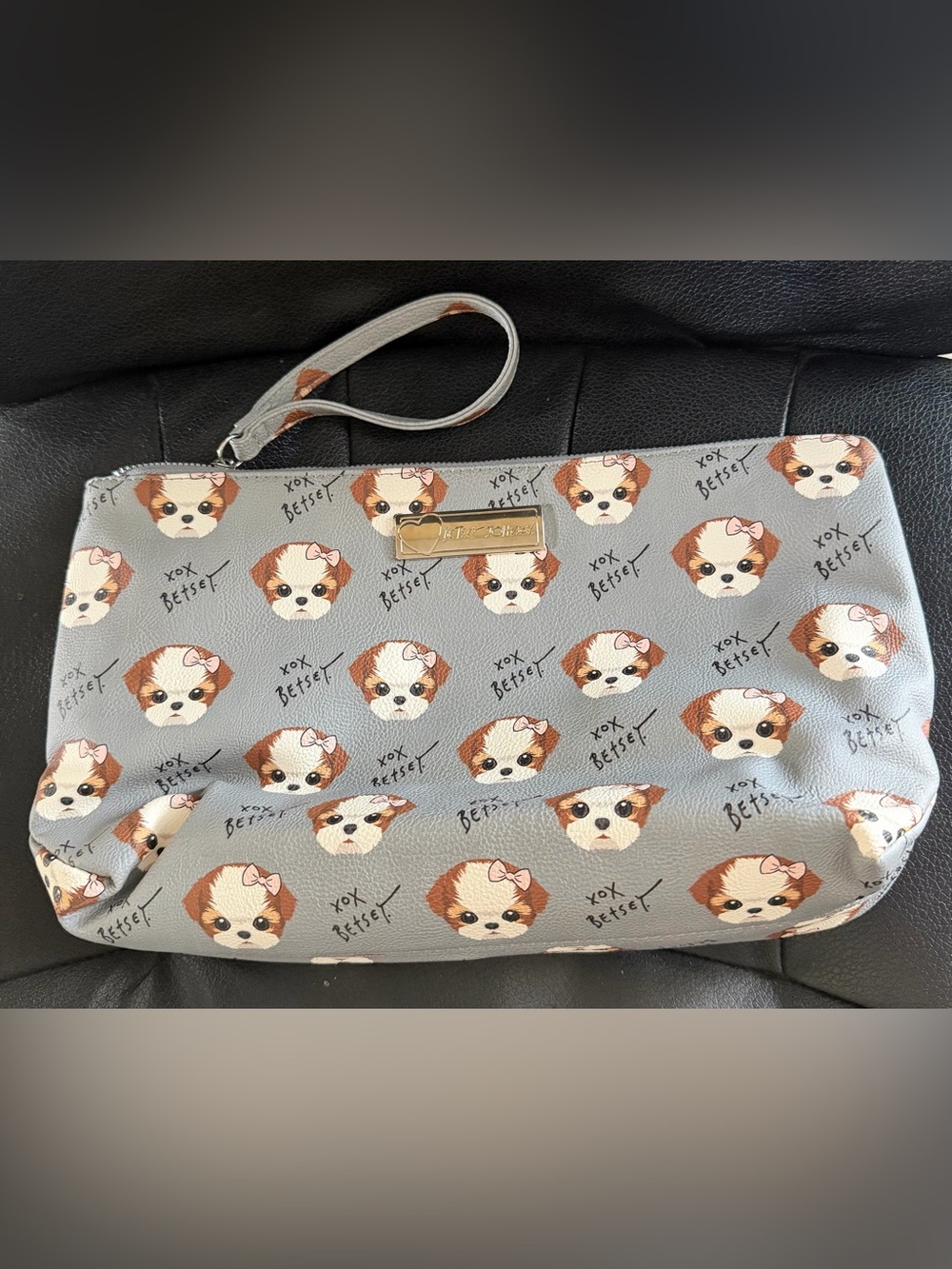 Betsey Johnson Shih Tzu/Puppy Cosmetic Bag Wristlet ~